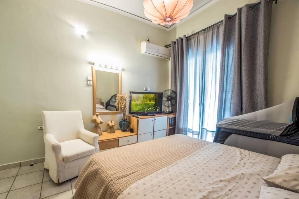 Athinas Apartment Pireus Exteriör bild
